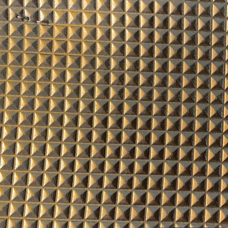 

Материалы из синтетической кожи ПВХ с тиснением космической решеткой