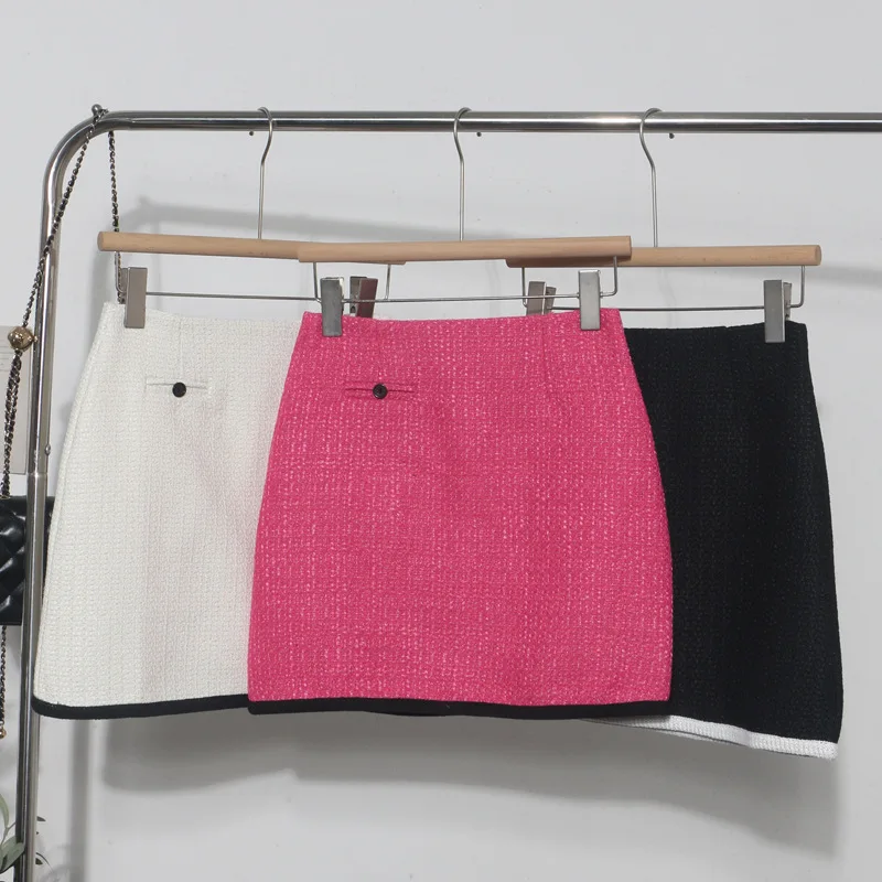 

Женская короткая юбка из грубого твида с цветными вставками, новинка 2026 года, весна/осень, в стиле «маленький аромат», с завышенной талией, утягивающая фигуру