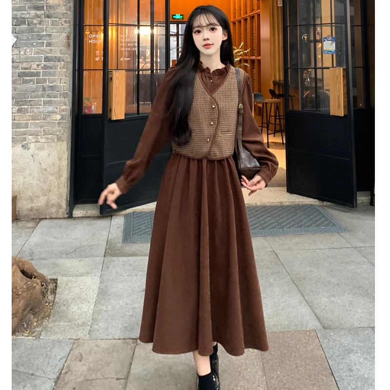 

Casual Warm Two-piece Set For Women Plaid Vest Tops And Corduroy Long Dresses Large Size Female Autumn Winter Loose Brown Suits
