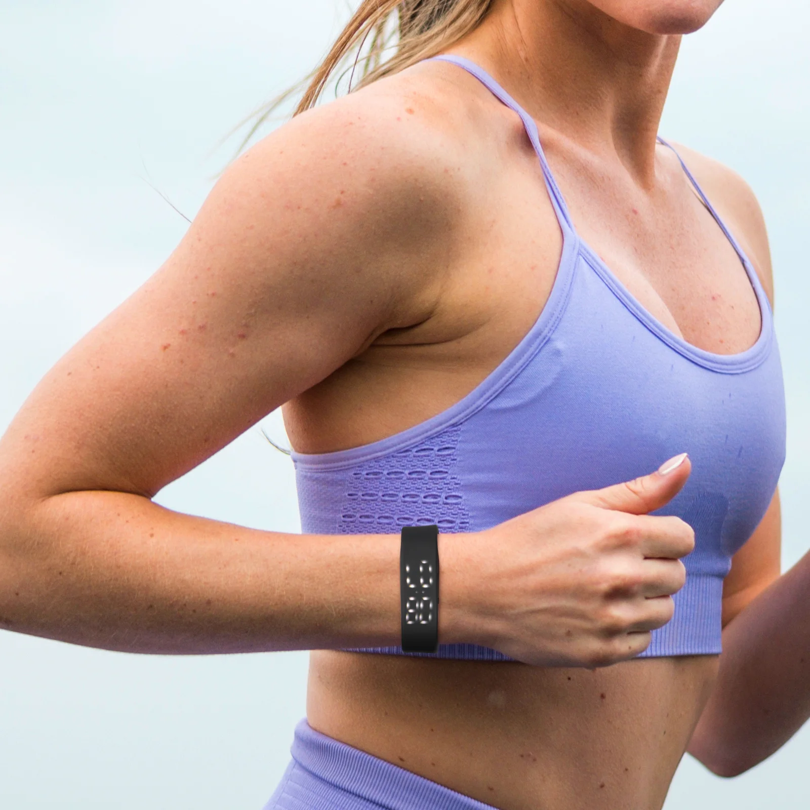 Black Silicone Sports Smart Watch Adjustable Strap LED Bracelet Fitness Step Calorie Distance Smart Watch