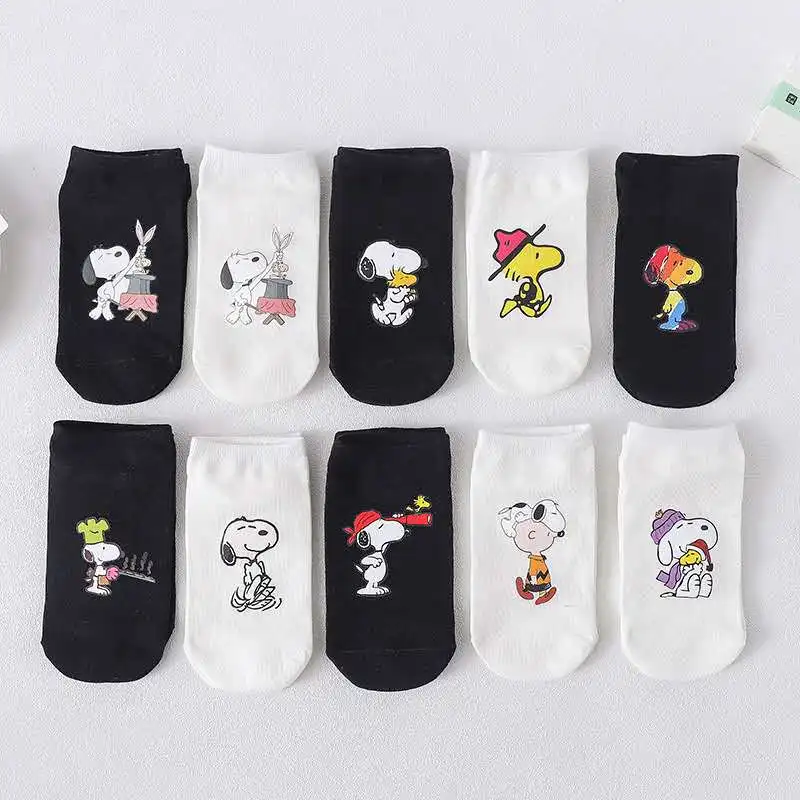 Miniso Snoopy Mickey Four Seasons Cotton Socks Cartoon Printed Moisture-Absorbent Couple Sports Socks 5Pcs Boxed Gift