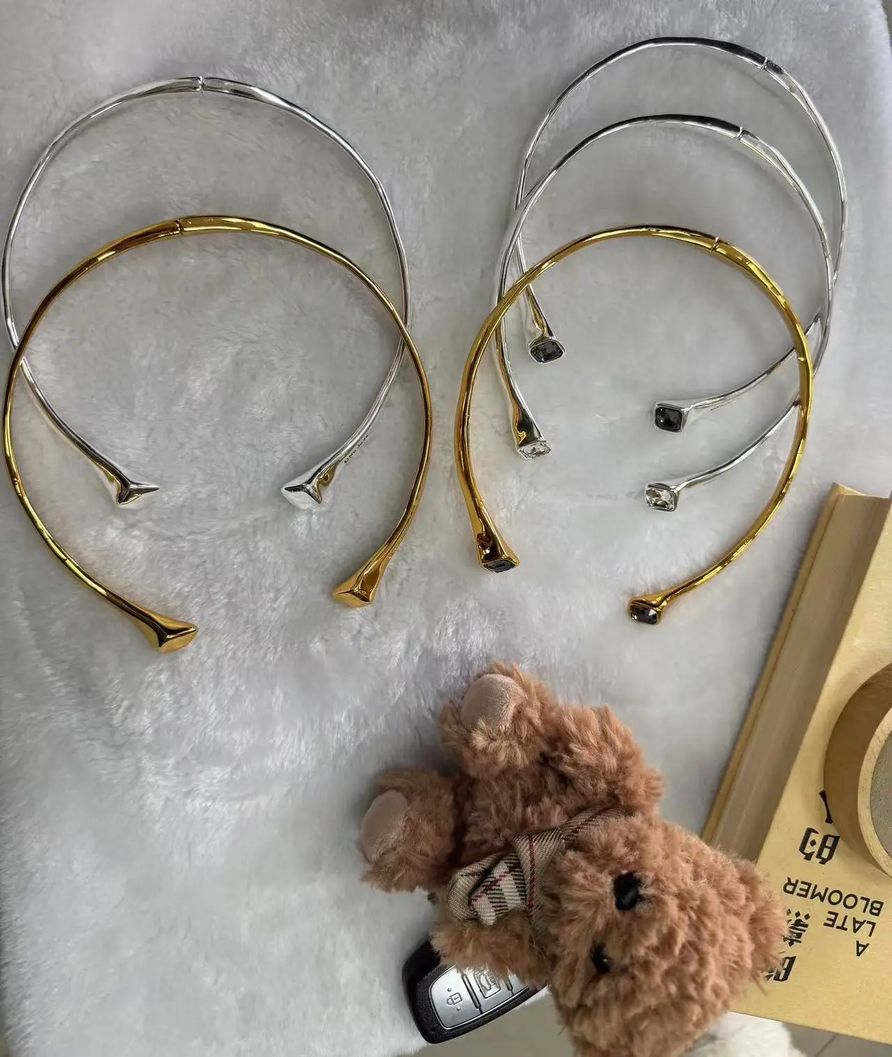 

UNOde50 Necklace Silver Plated S925 & Gold Plated 14K: Make a Statement with Uniquely Plated Jewelry byYY UNOde50 Store (4.7 | 7