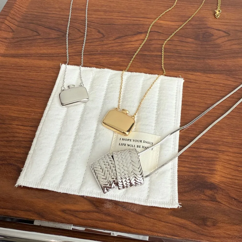 جميل ريترو زجاجة مربعة سلسلة عنق مزاجه الكورية نمط سترة طويلة سلسلة جلدية العصرية مجوهرات الأزياء النساء الفتيات #2