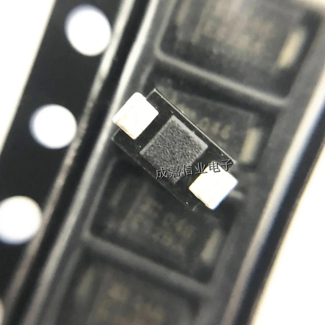 100pcs/Lot ES2BA-13-F DO-214AC SMA MARKING;ES2BA Diode Switching 100V 2A 2-Pin Operating Temperature:- 55 C-+ 150 C