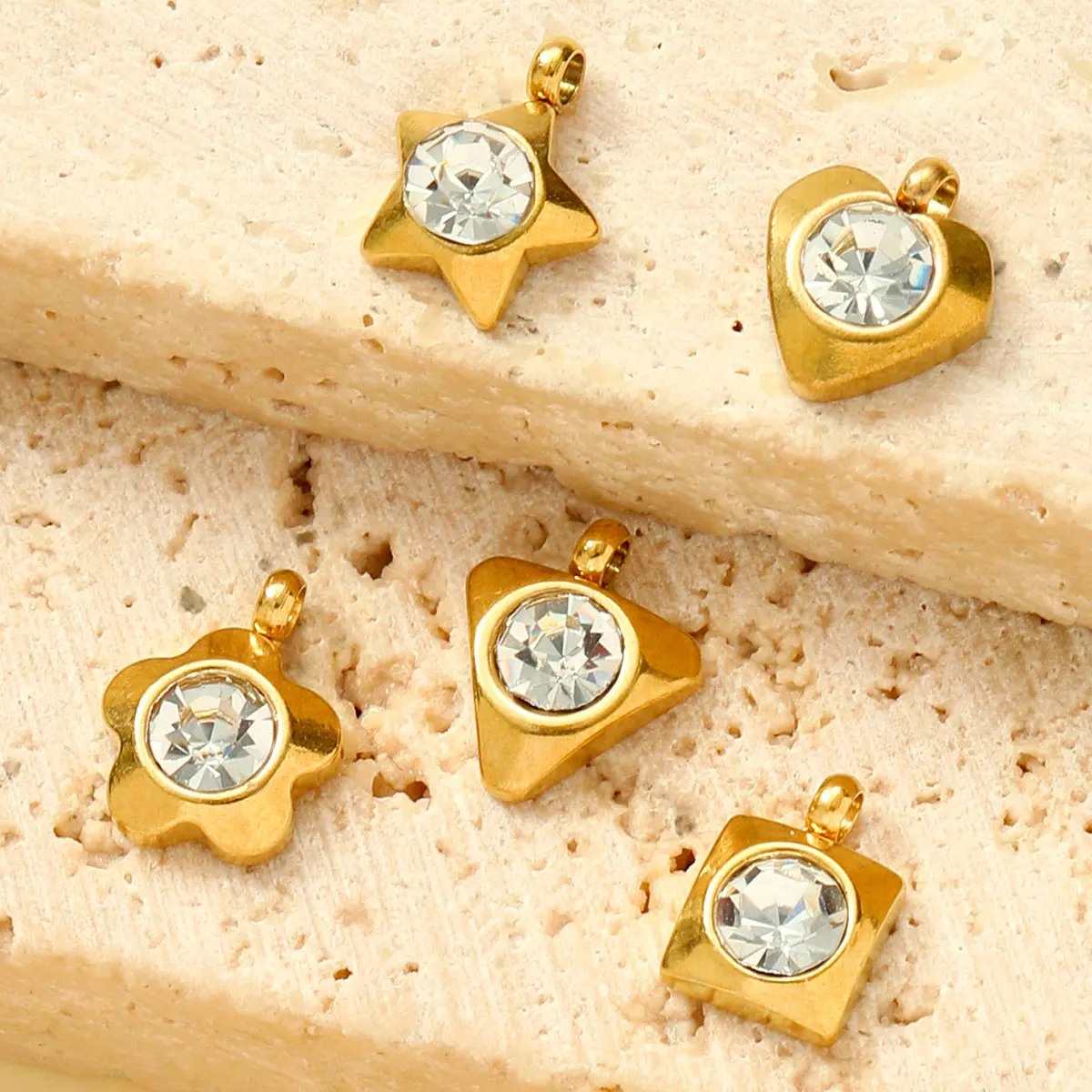 20 قطعة/الوحدة الفولاذ المقاوم للصدأ حجر الراين القلب ستار Diy بها بنفسك السحر النساء كريستال ساحة زهرة المعلقات لسوار المجوهرات بالجملة