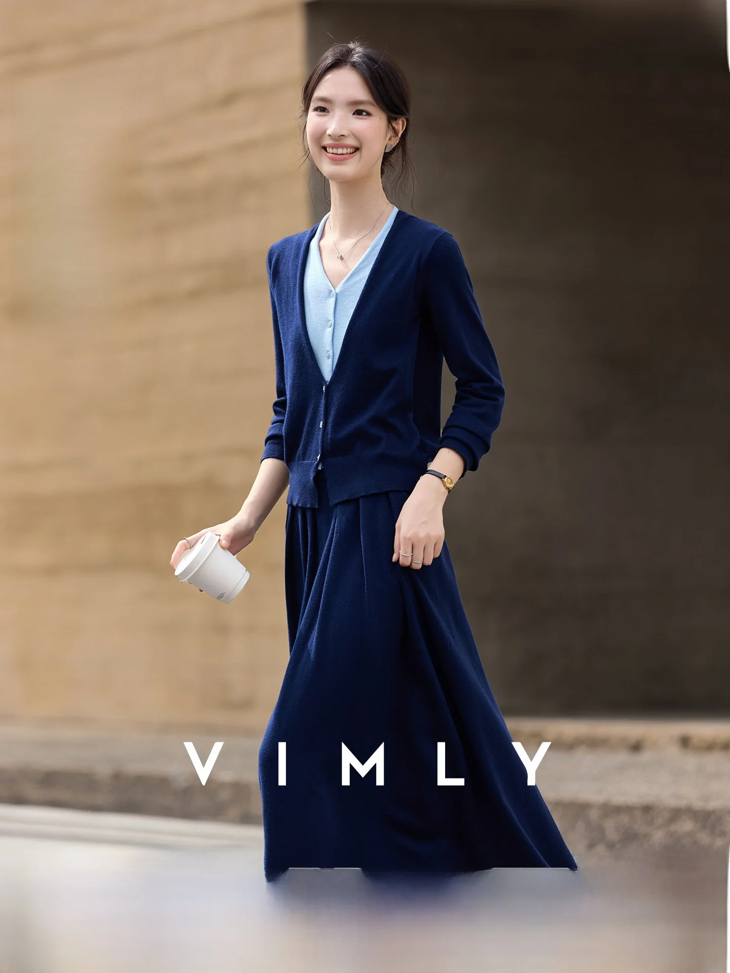 

Women's V-Ne Knitted Cardigan And Skirt Set Autumn Faion Casual Sle Long Sve Polyester Fiber Two-Piece Suit
