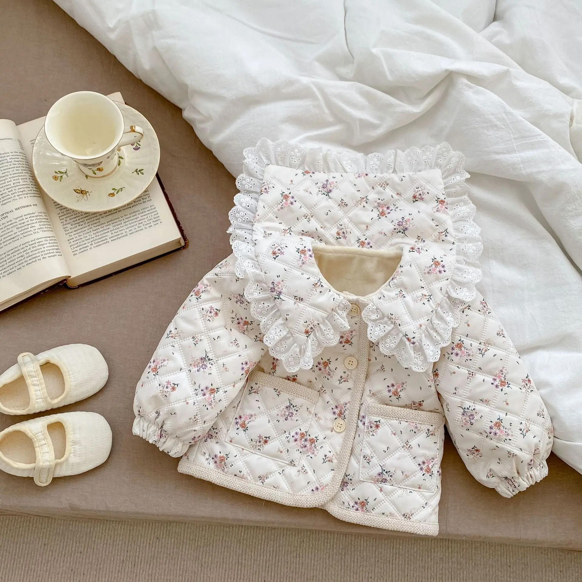 Baby Coat Winter New Plus Velvet Baby Girl's Floral Coat Lace Lapel Cotton-padded Jacket Cardigan Coat