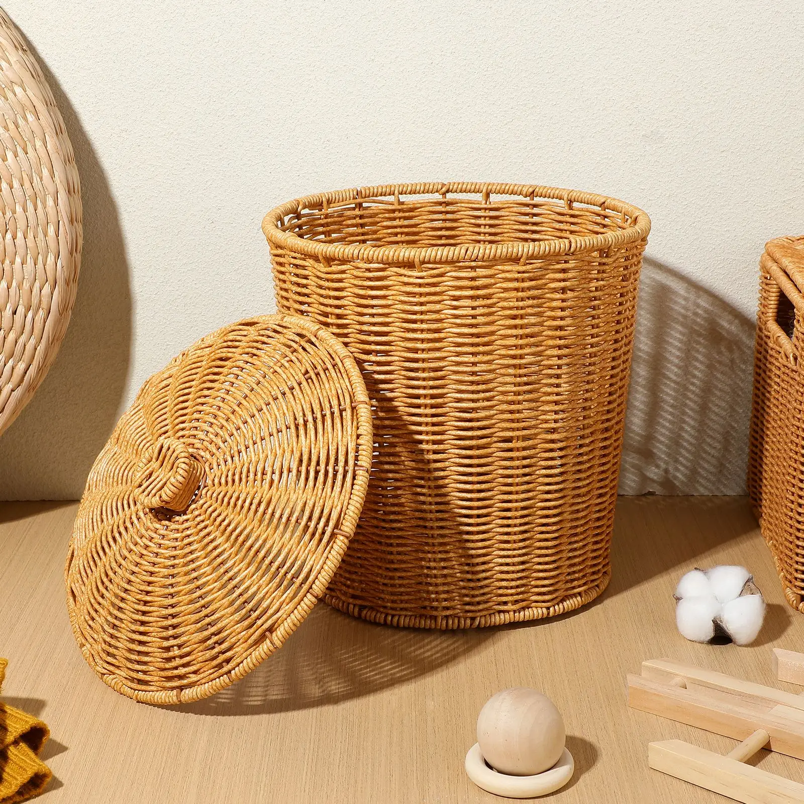 Portable Laundry Basket Wicker Rattan weaving Storage Basket with Lid Handmade Sundry TrashCan Dirty Clothes Container home deco