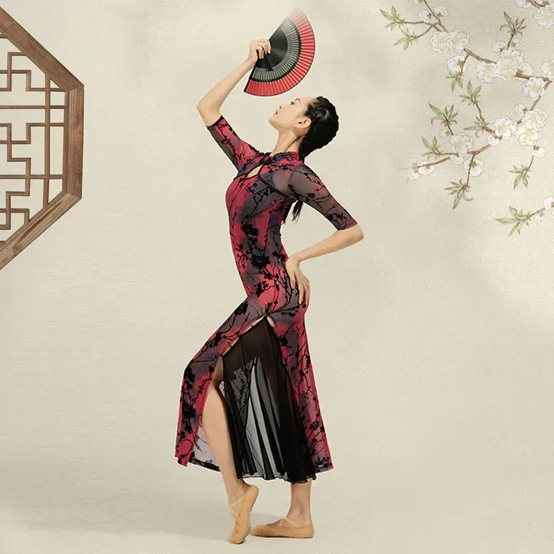 Cosxie-Robes de danse folklorique chinoise pour femmes, costume de pratique de la phtaline classique, dames élégantes, broderie Cheongsam, performance O