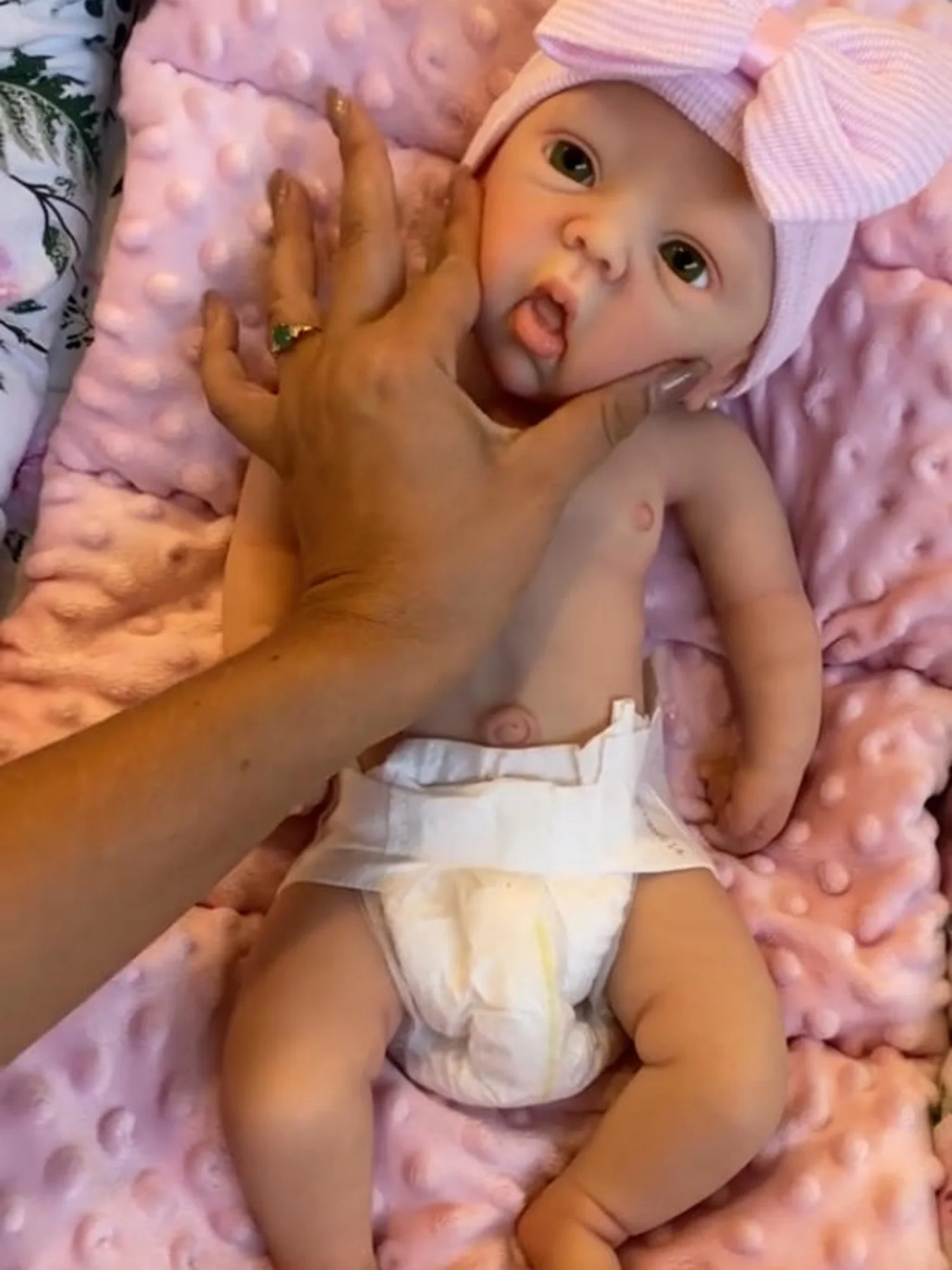 Boneca realista de silicone de 42cm para meninas, boneca reborn pintada realista com boca aberta, boneca de bebê recém-nascido, brinquedo para presente