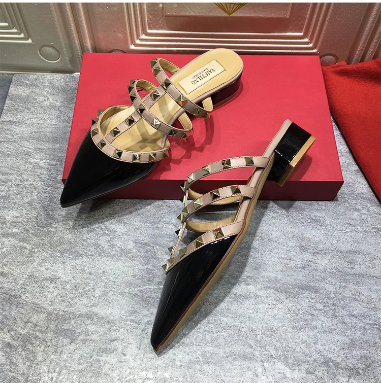 2024 New Summer Slippers Pointed Low Heels Fashion Thick Heel Riveted Ribbon Colored Women\'s Pointed Slippers Patent Leather