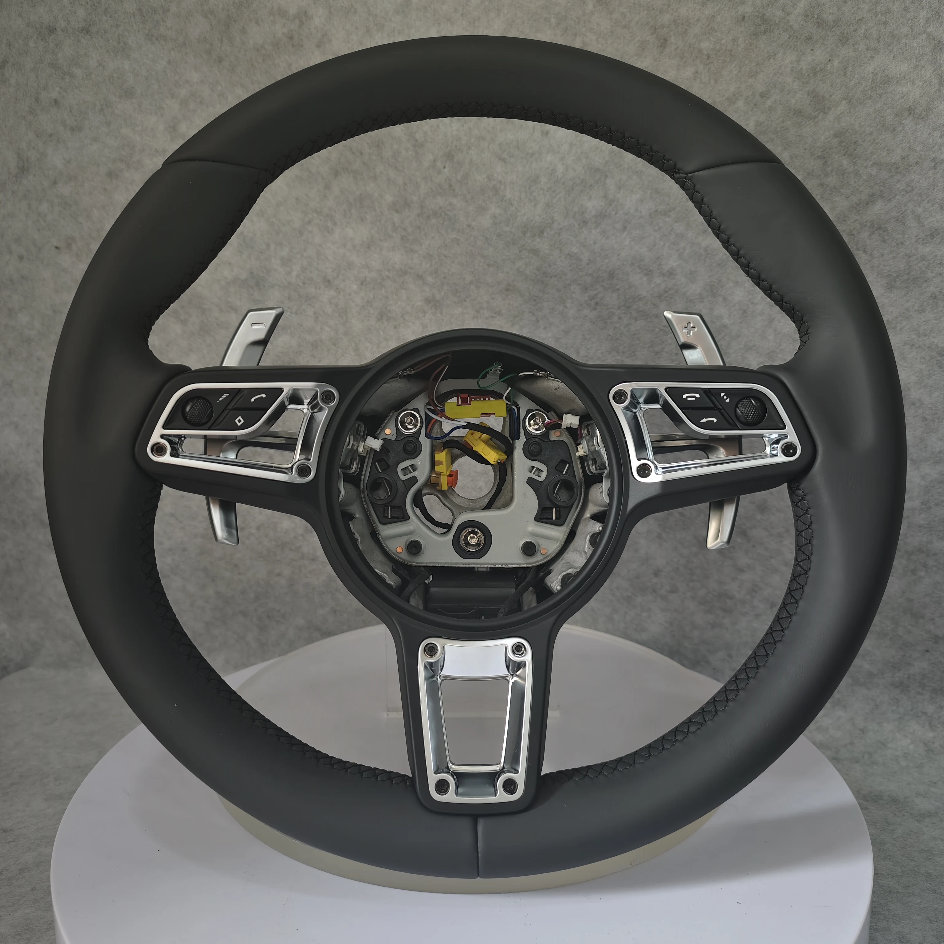 

Черное углеродное волокно для рулевого колеса Porsches, старая модель, обновление новой модели