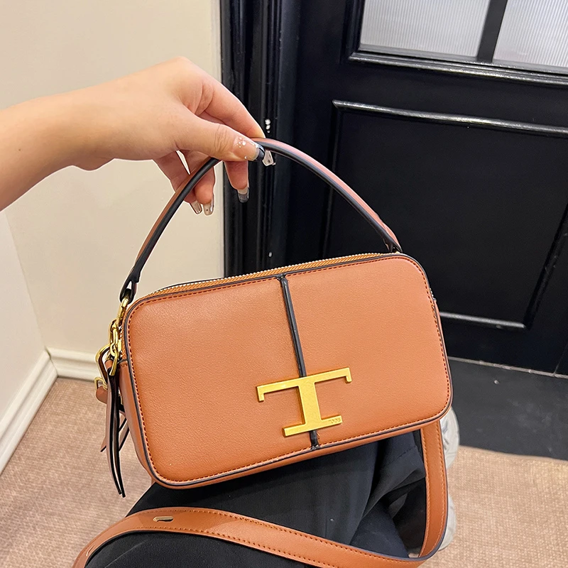 

Luxury Women's Shoulder Bag - Leather Crossbody Messenger Classic Elegant Design Popular Among Ladies