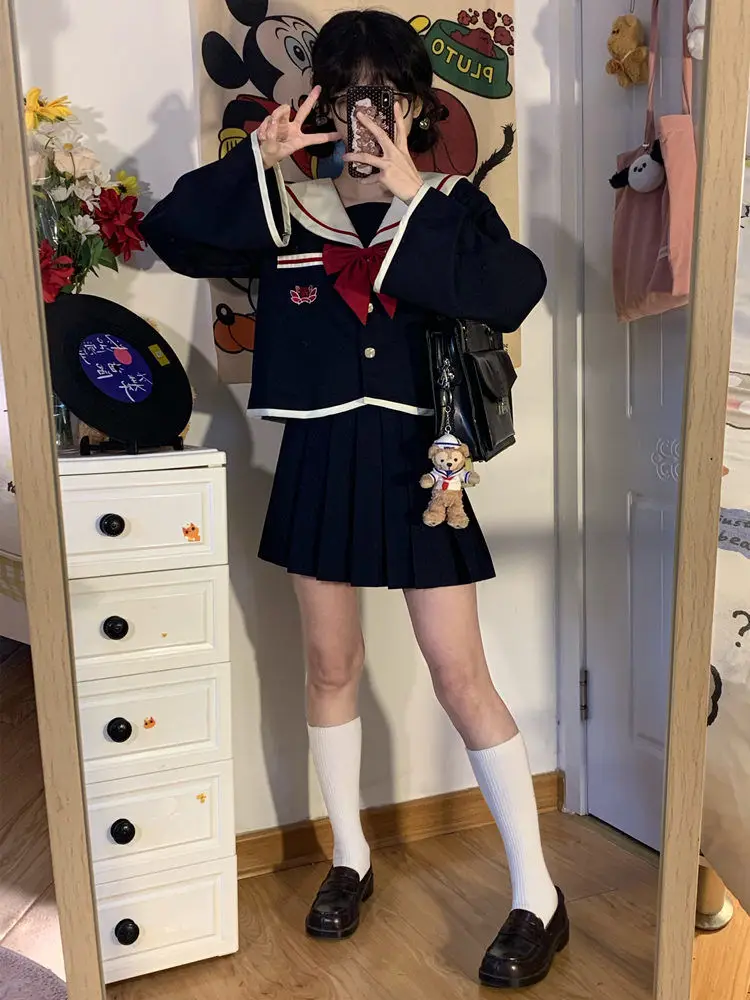 Jk เครื่องแบบชุดกะลาสีสีน้ําเงินเข้มชุดญี่ปุ่นกลางโรงเรียนสไตล์ชุดนักเรียน COS เครื่องแต่งกายสําหรับผู้หญิงแขนยาวอะนิเมะ