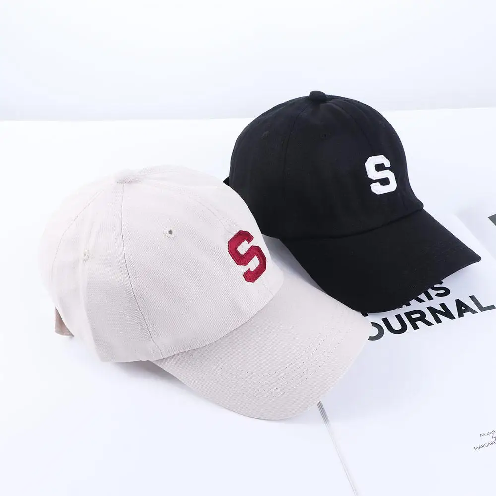 

Hip-Hop Adjustable Spring Summer Women Embroidery Letter S Unisex Baseball Cap Sun Hat Letter S Baseball Cap Korean Style