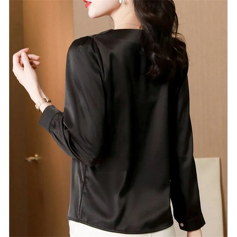 Women Korean High Quality Satin Rhinestone Blouses Office Lady Elegant Black Shirts Autumn V Neck Long Sleeve Tops Blusa Mujer