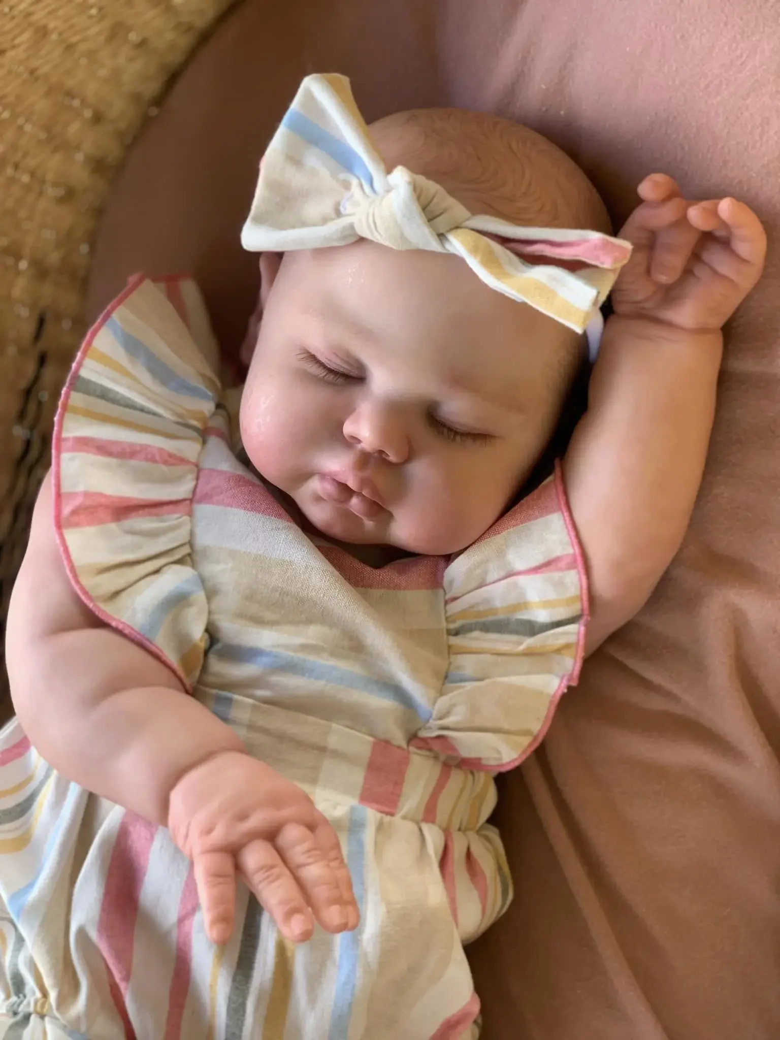 

NPK 24'' Hand Painted Reborn Bebe Pickle Sleeping 3D Skin Multiple Layers with Visible Veins Lifelike Toddler Cuddly Baby Doll