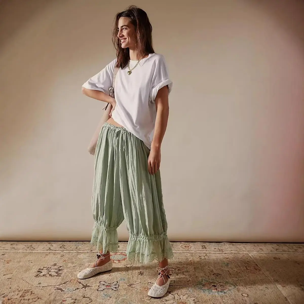 Primavera 2025 nuevo Sle mujer cómodo encaje calado Spwear con cinturón pantalones de cintura media ropa de hogar agradable para la piel