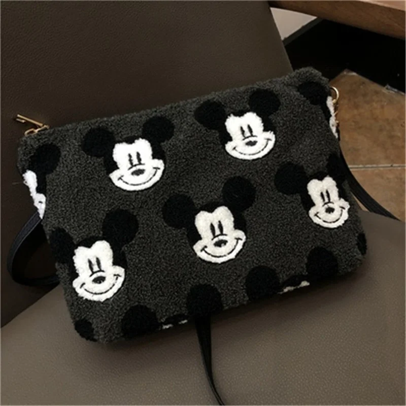 Disney Cartoon High Quality Ladies Handbag Character Pattern Series Plush Shoulder Bag Embroidery Mobile Phone Bag Fashion Trend