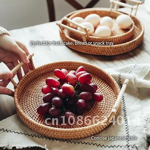 

Handwoven Round Rattan Storage Tray With Wooden Handle Wicker Basket Bread Food Plate Fruit Cake Platter Dinner Serving Tray