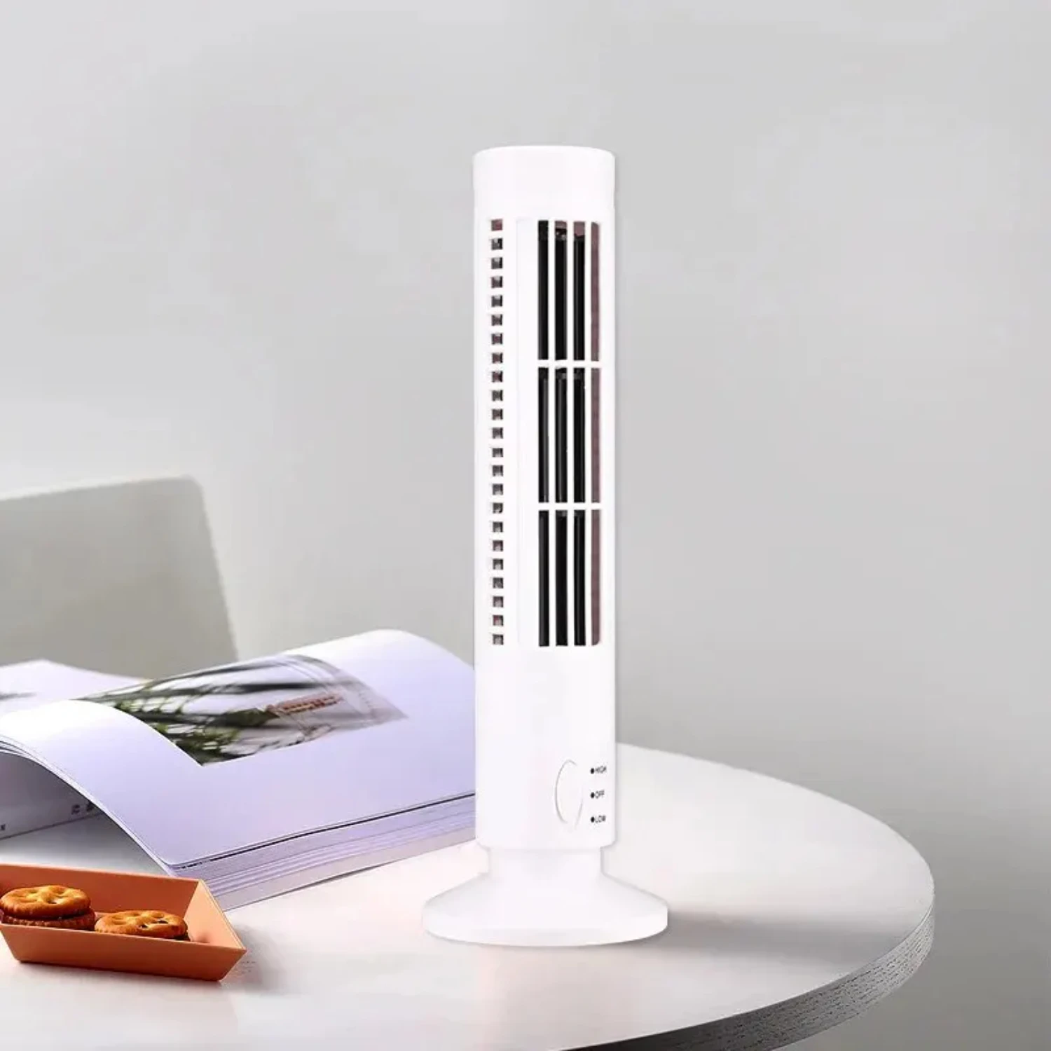 Efficient and silent small bladeless cylinder tower fan for optimal atmosphere in office and bedroom - Ideal desktop fan with sp