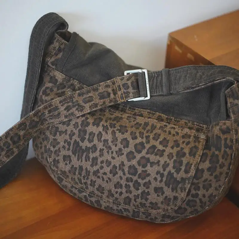 Borsa da donna in Denim di velluto a coste con stampa leopardata Sexy in stile europeo e americano Casual Versatile borsa a tracolla retrò personalizzata Trend