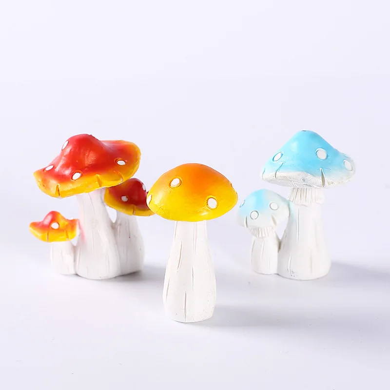 Mini Resin Mushroom Shaped Figure Ornament Decor Statue Waterproof Miniature Gift For Patio Bonsai Dollhouse Fairy Garden Lawn