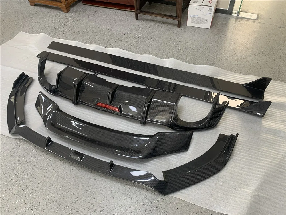 

RS5 B9 car carbon fiber front lip, side skirt, rear diffuser, spoiler 2017-2019