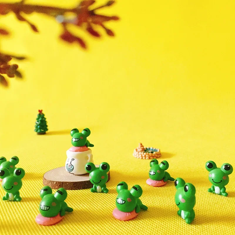 10 pcs frog couple/miniatures animals/figurine/fairy garden gnome/terrarium decoration/crafts/diy supplies