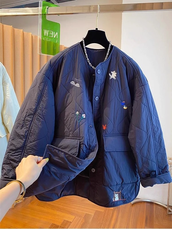 

Женская хлопковая куртка больших размеров с мультяшной вышивкой, осенне-зимняя, свободная, повседневная, теплая, для полных женщин