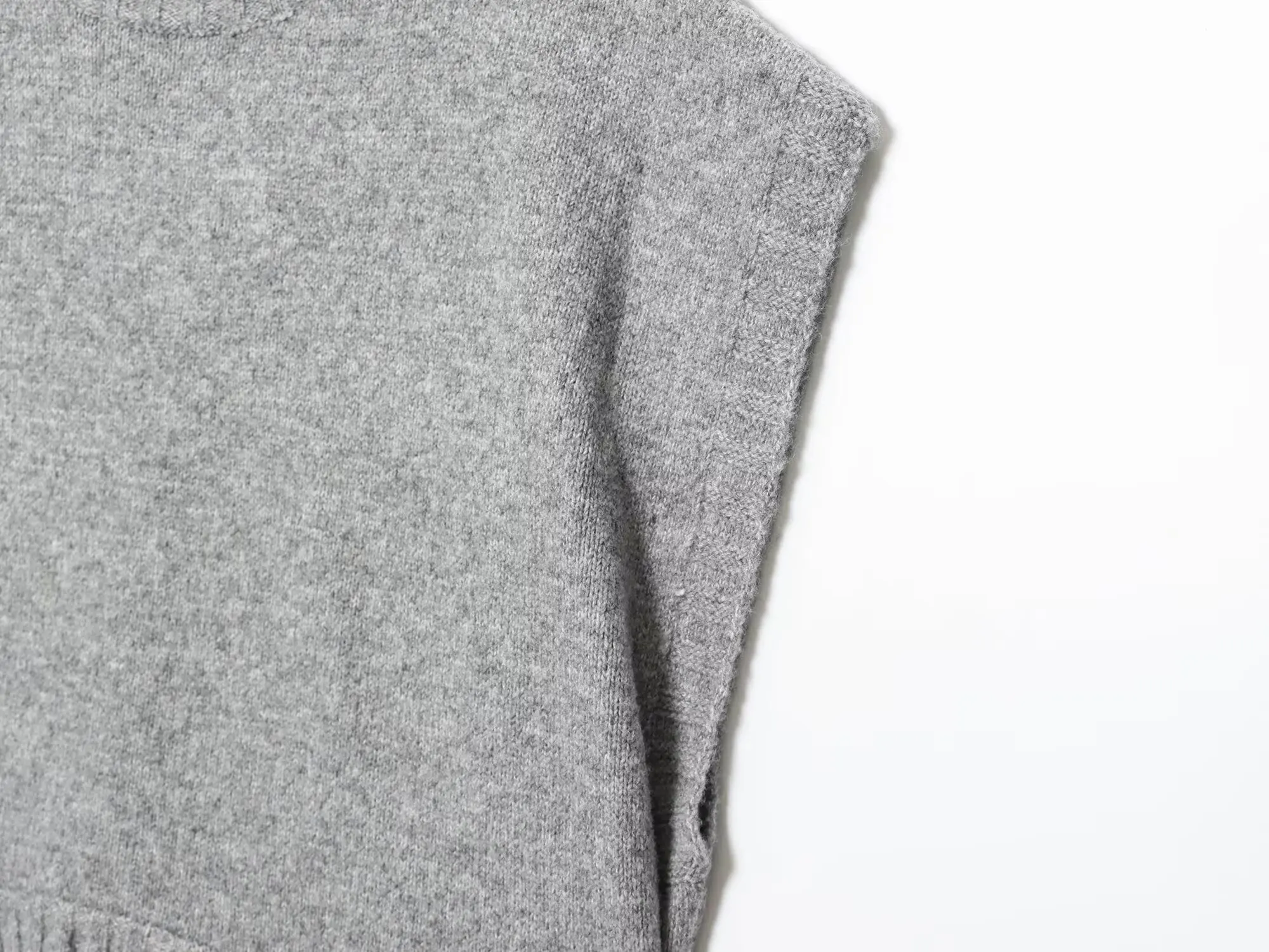 Tank Top Rajut Wanita Model Kerah Bulat Longgar untuk Musim Gugur/Dingin