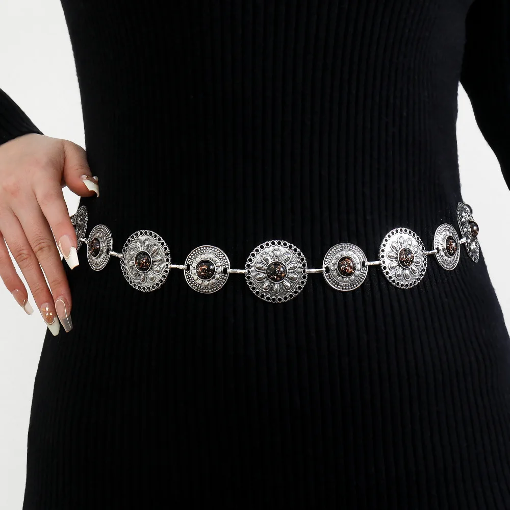 

Spring and Summer New Fashion Elegant Engraved Waist Chain Ethnic Style Women's Retro Metal Belt Punk Style Skirt