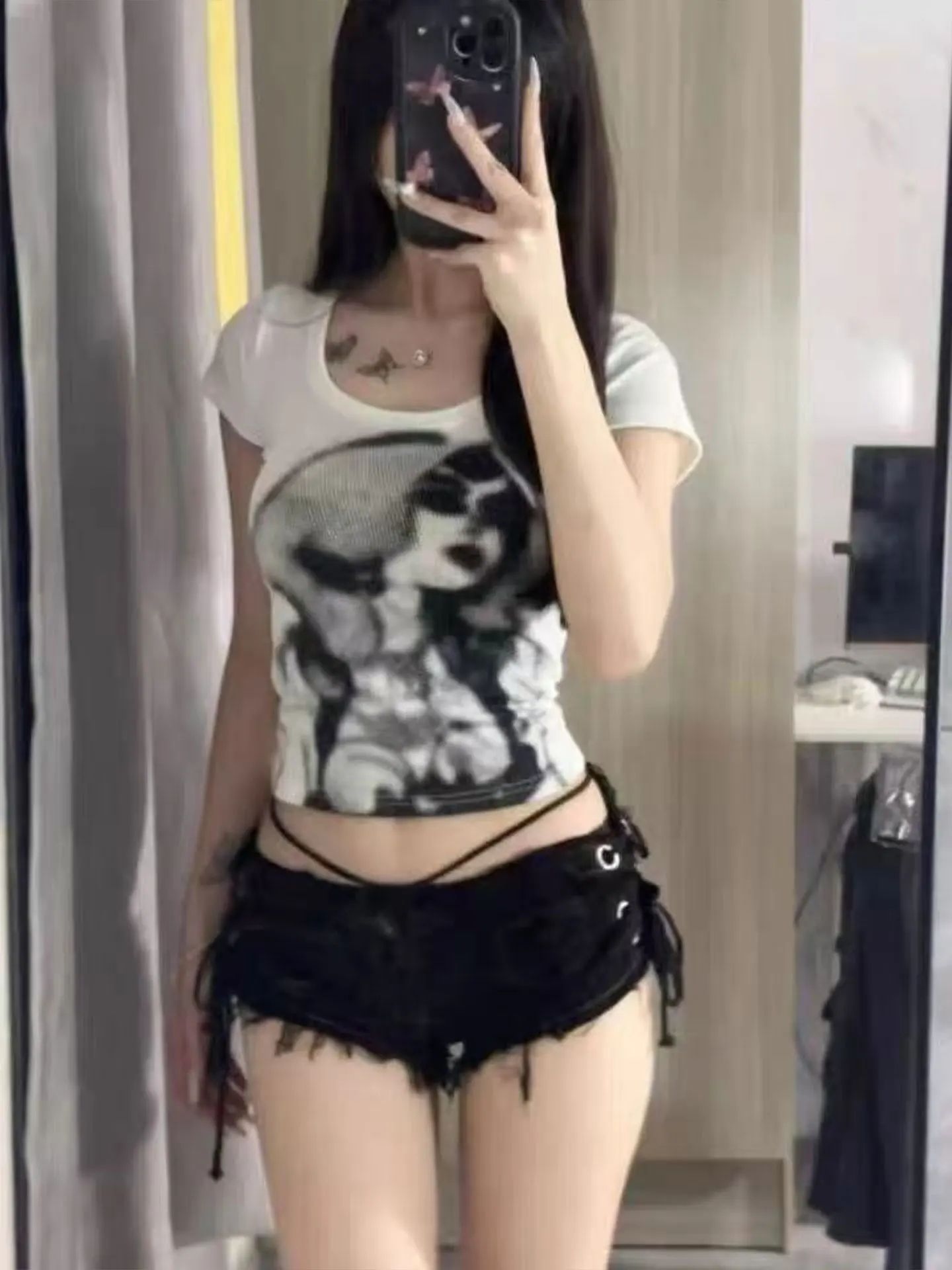 Black Sexy Spicy Girl Lace-Up Side Hollow out Denim Super Shorts Women Summer Sexy Frayed A-Line Body Contour Hot Pants