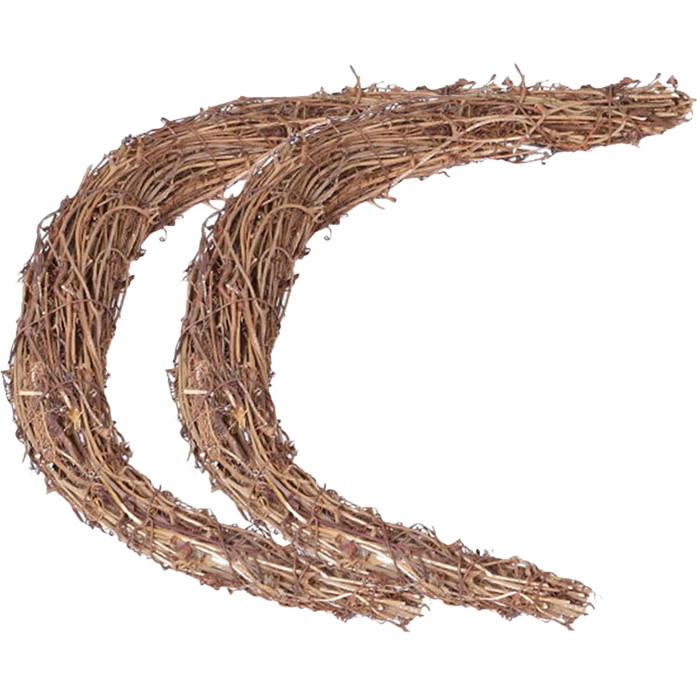

2Pcs Nature Vine Rattan Moon Shape Wreath Frame DIY Ring for Handmade Rustic Garland Christmas Holiday Door Decoration