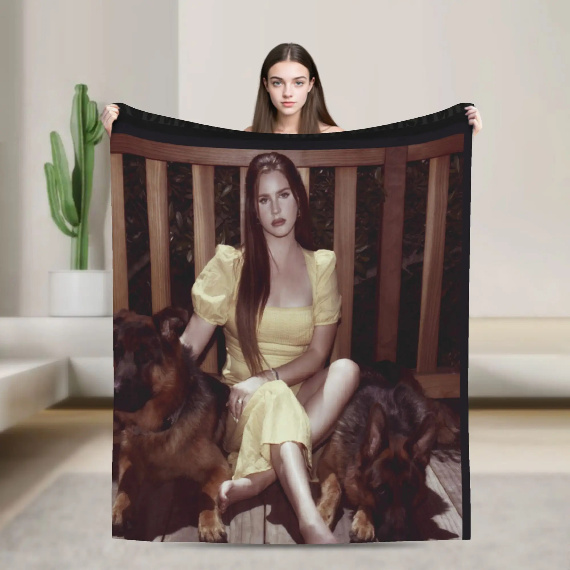 Lana Del Rey Singer… - image