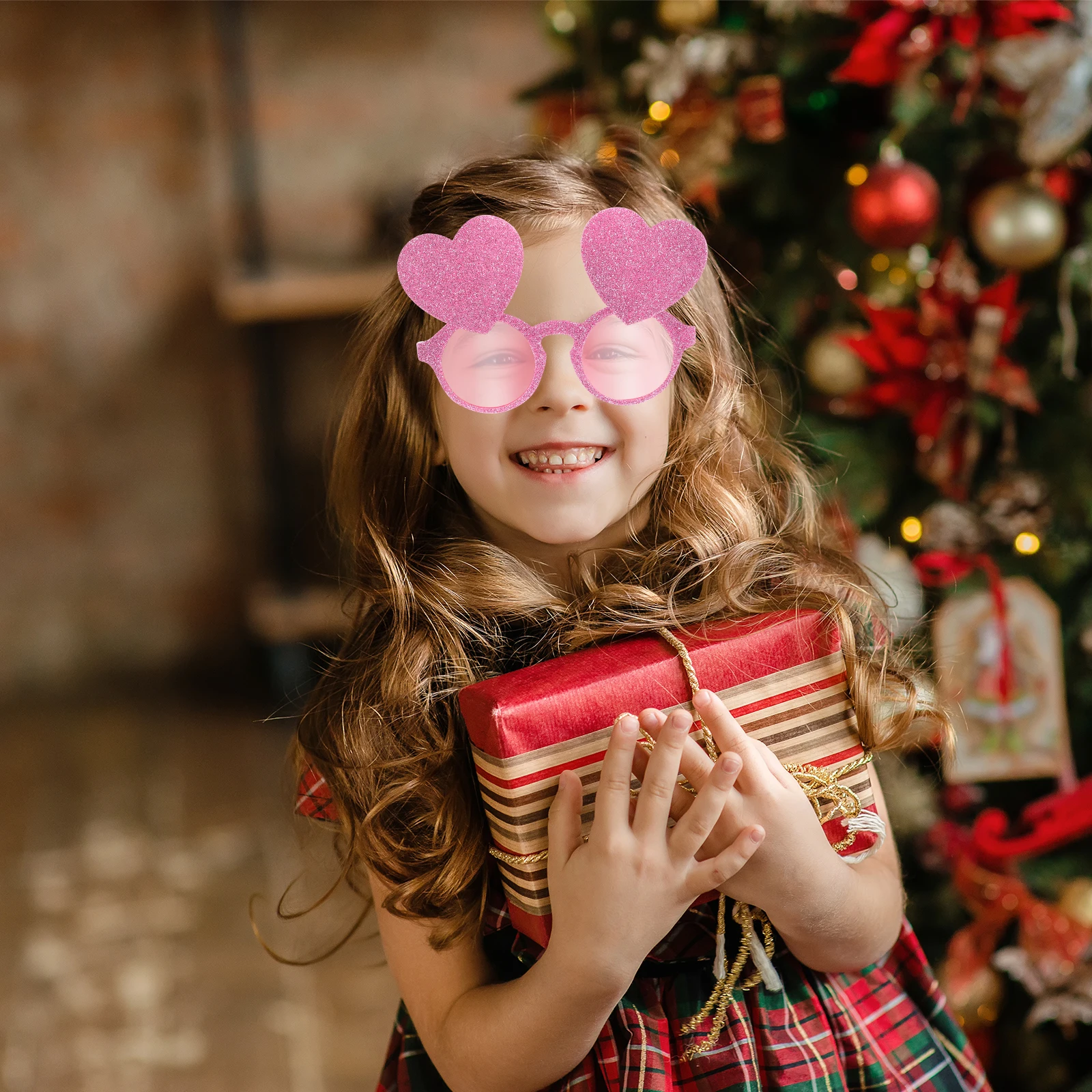 

2Pcs Heart Shape Sunglasses Funny Eyeglasses Lightweight ABS Party Favors Bachelorette Decorations Bridal Shower for Valentine