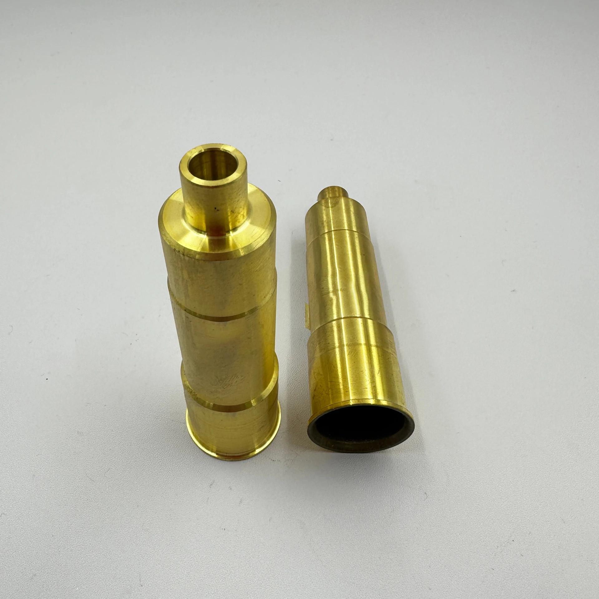 

22138-83001 2213883001 Injector Sleeve Nozzle Tube for D6ac Engine Excavator Parts