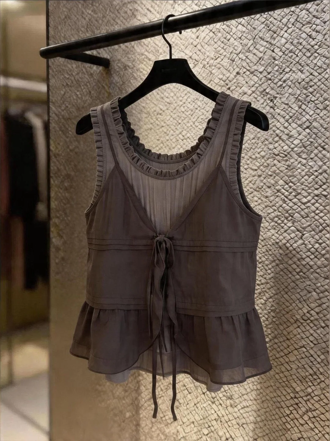 

Elegant Gentle Wind Style Vest Women's Fashionable Simplistic Beautiful Lace Trim Belted Top round Neck Sleeveless Summer 2026