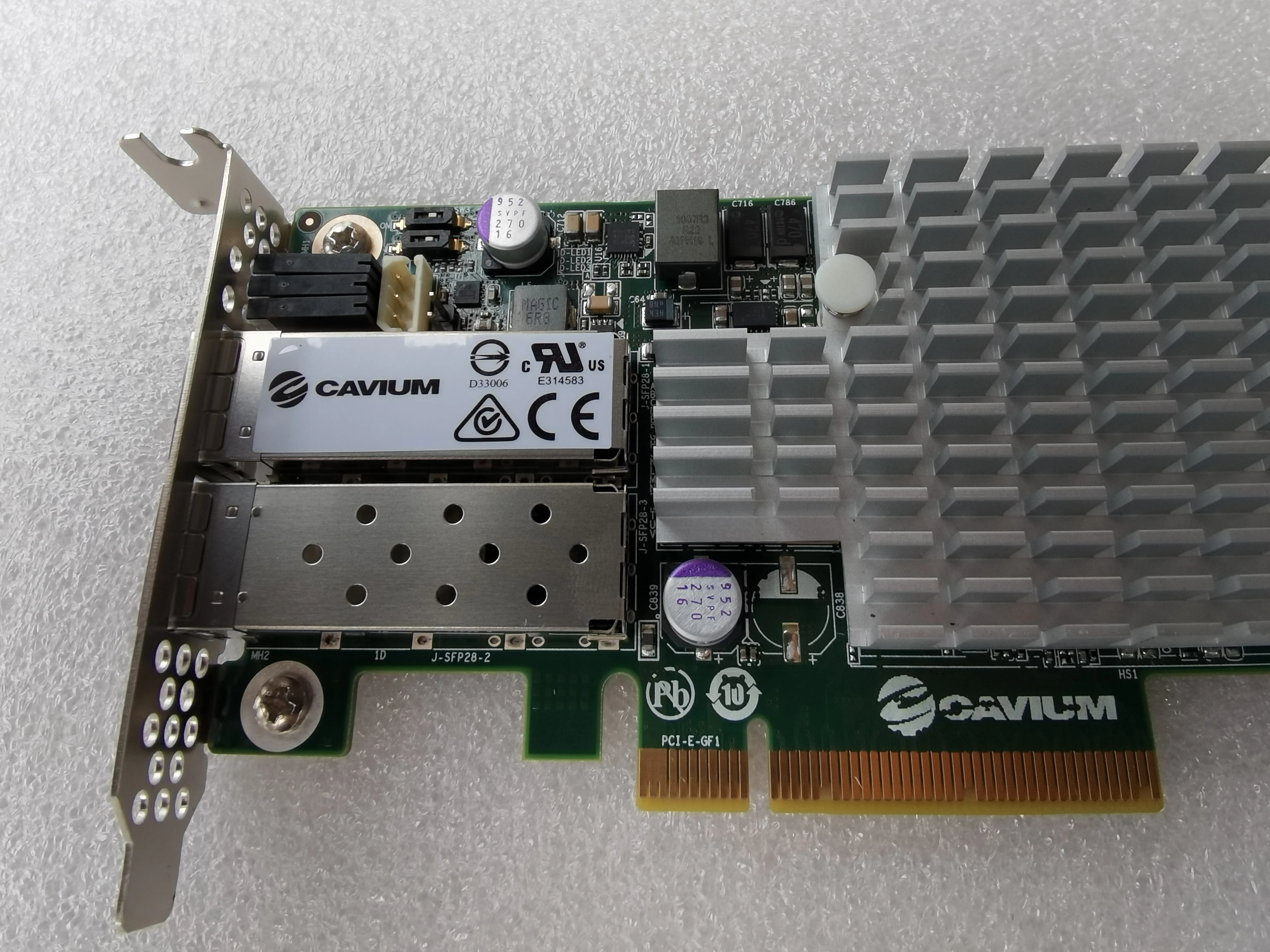 CAVIUM CN2360-225SVPN-G 25G CARTÃO DE REDE DE CANAL DE FIBRA GC-CN7322