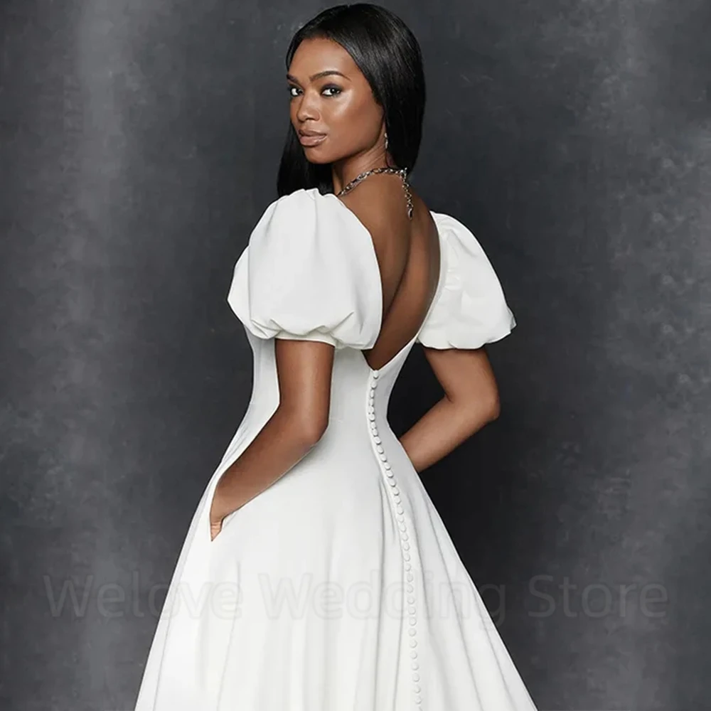 Vintage Square Collar Wedding Dress Short Puff Sleeve Princess A-Line Floor Length with Pocket and Sweep Train Backless Gowns