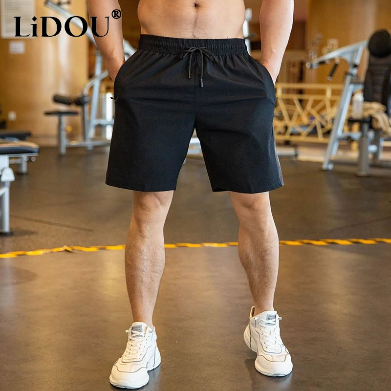 Summer New Contrast Color Breathable Ice Silk Fabric Shorts Man Bodybuilding Sweat Absorption Quick Drying Knee Length Pants