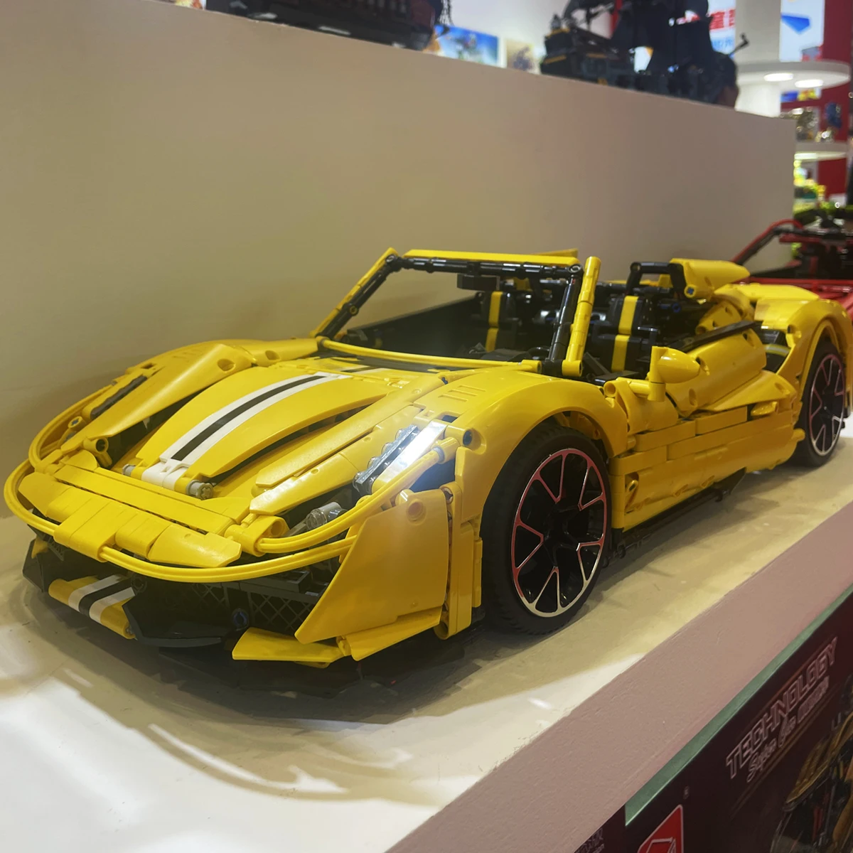 

1:8 Technical Series 488 Sport Car Building Block High-Tech City Speed Racing Vehicle Model Brick Toys For Kid Birthday Gift MOC