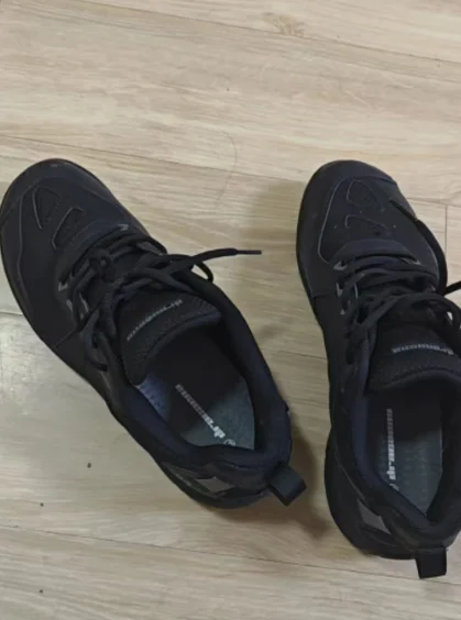 

Новая тенденция: обувь для бадминтона для мужчин и женщин, нескользящая, износостойкая, для тенниса, тренировок, прогулок, спортивная обувь, легкие волейбольные кроссовки