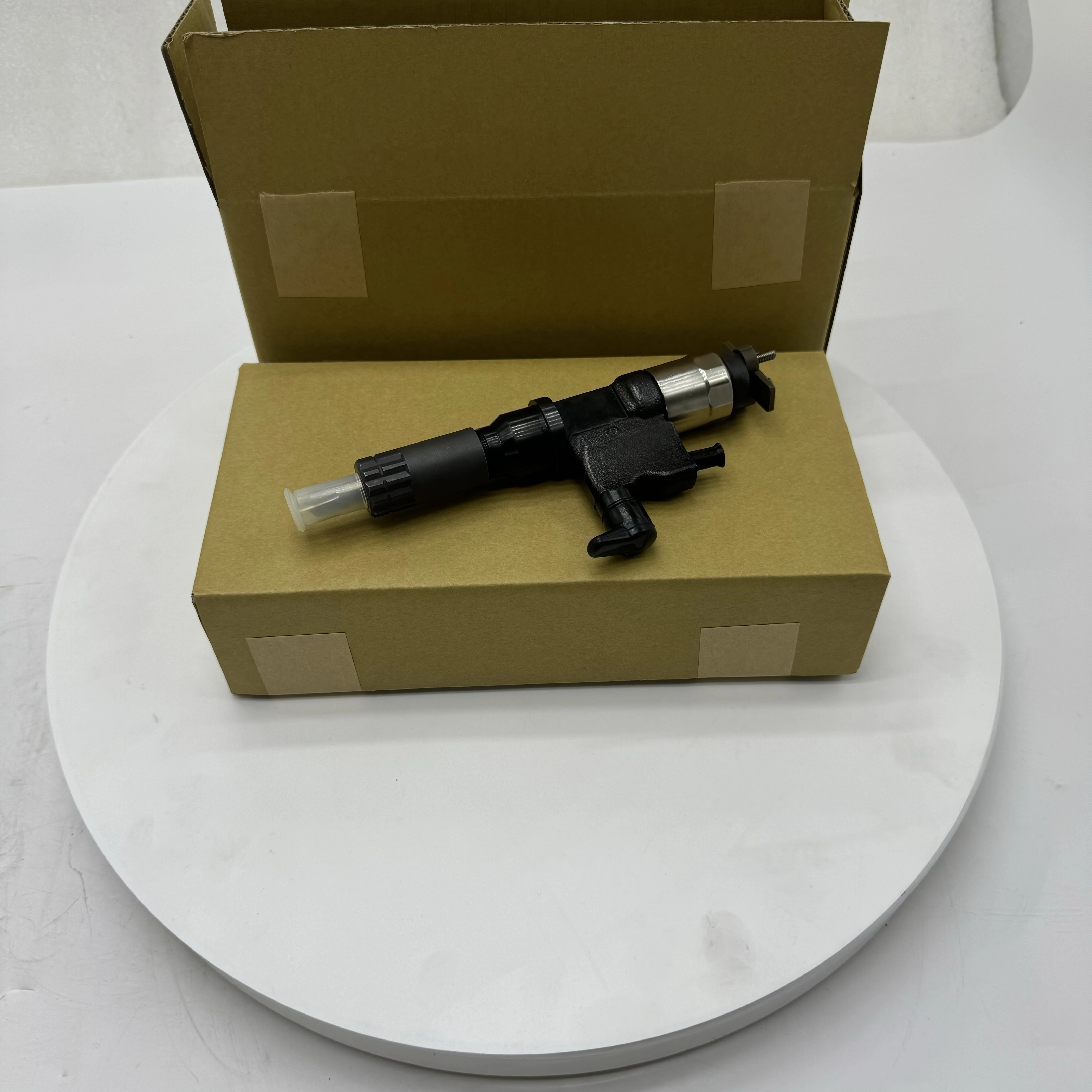 

4HK1, 5.2L Fuel Injectors 095000-5471 8-98151837-0 086547479165 for 2001-07 Isuzu NPR NPR-HD Diesel Engine Parts