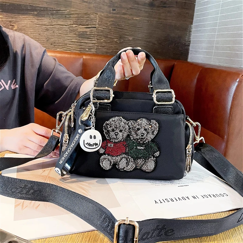 

Waterproof Nylon Handbag Crossbody Bags for Women Rhinestone Large Capacity Women's Messenger Bag Ita Bolsa Feminina