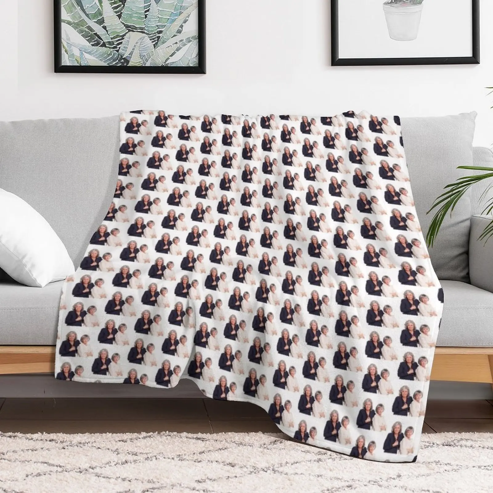 Kath and Kim: Prue and Trude Throw Blanket for sofa cosplay anime Vintage Winter beds Blankets