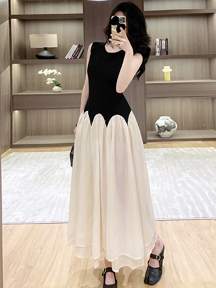 

Элегантное летнее вечернее платье-боди 2026 года: черное с белыми оборками, в стиле пэчворк, без рукавов, корейский дизайн, люкс для вечеринок