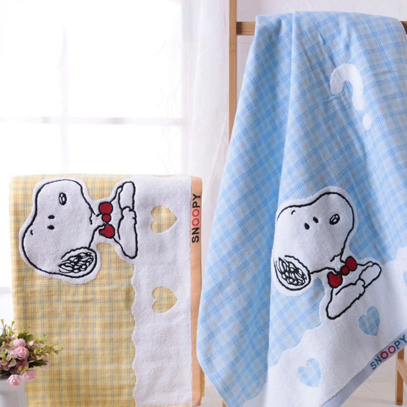 Snoopy new simple creative cute cartoon embroidered soft comfortable skin-friendly double-layer gauze pure cotton bath towel