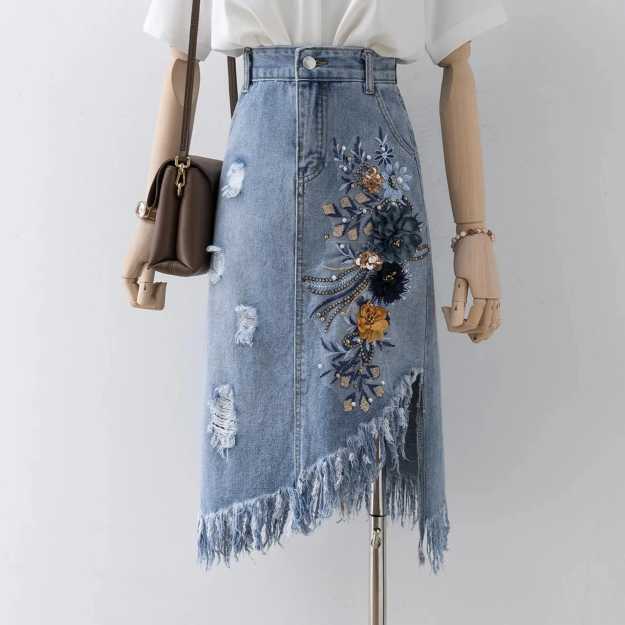 

Fashion Denim Skirt 2024 Summer High Waist Mid-Lenth Skirts Embroidry Flower Jeans Skirt Female Oversize A-line Pencil Skirts