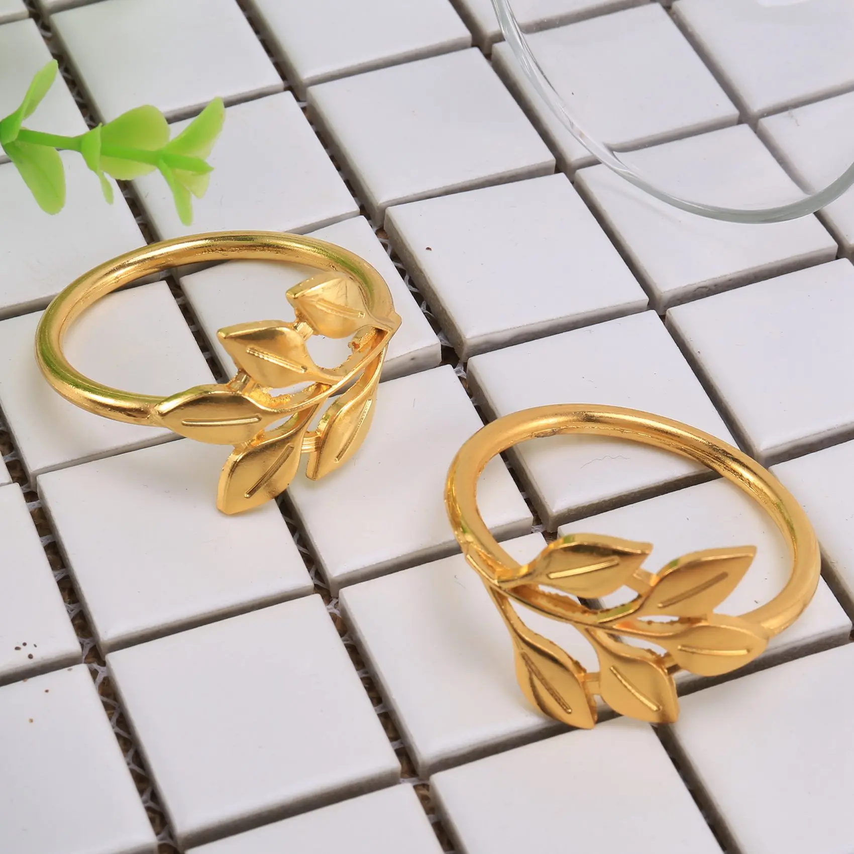 Anneau de Serviette en Or pour Décoration de Table, 6 Pièces/Lot, Motif Feuilles d'Automne, Cercle, Hôtel, Mariage, Noël